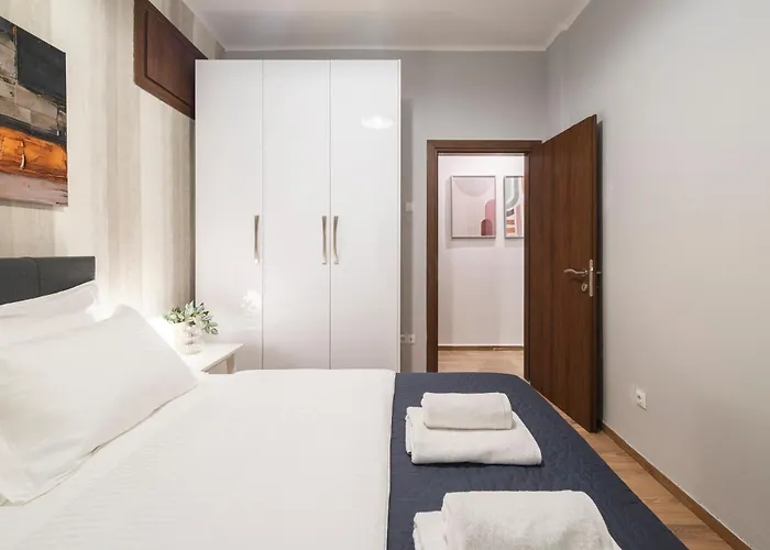 Ad Modern Center 3br 2wc Agias Sofias Apartmán *