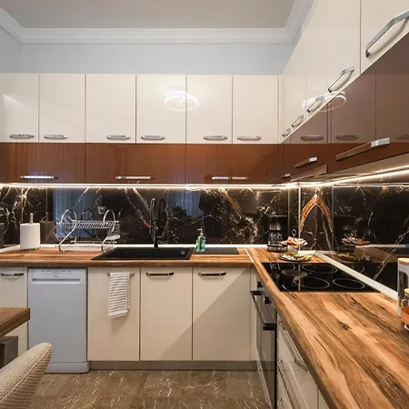 Ad Modern City Center 3Br 2Wc Apart Agias Sofias * Salonicco