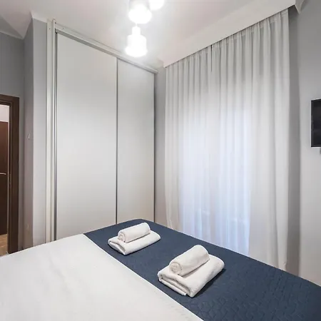 Ad Modern Center 3br 2wc Agias Sofias *
